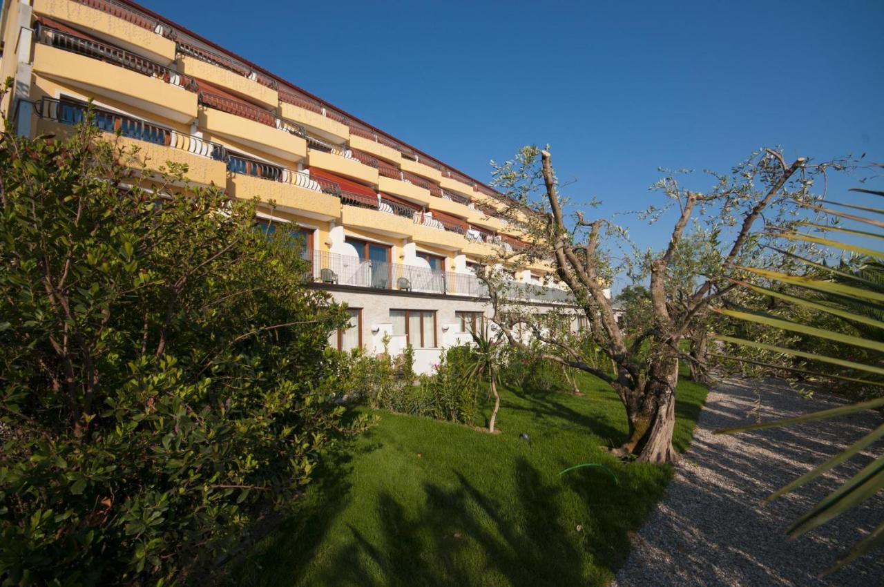 Eurocongressi Hotel Cavaion Veronese Exterior photo